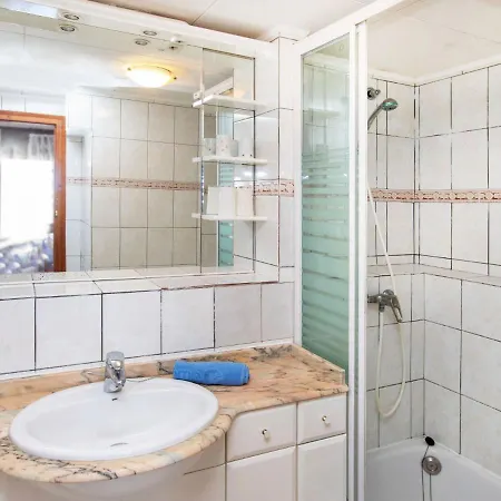 בית נופש Christa By Interhome *